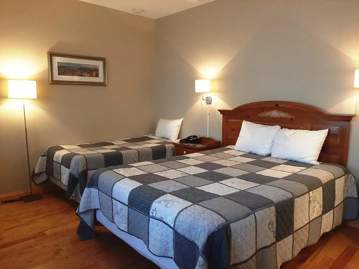 Auberge Le Jardin D'Antoine Montréal Locanda
