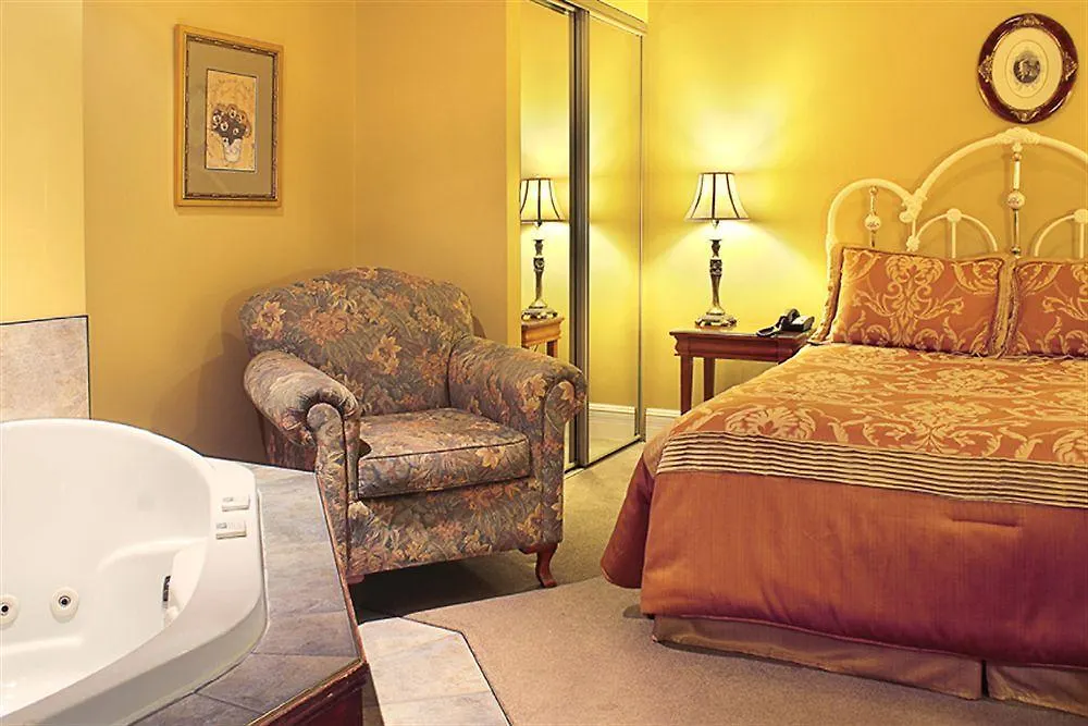 Inn Auberge Le Jardin D'Antoine Montreal